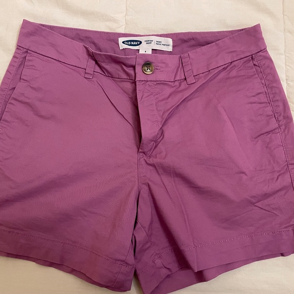 Old Navy Pink/Purple Everyday Chino Shorts Size 8 EUC! - Picture 2 of 4
